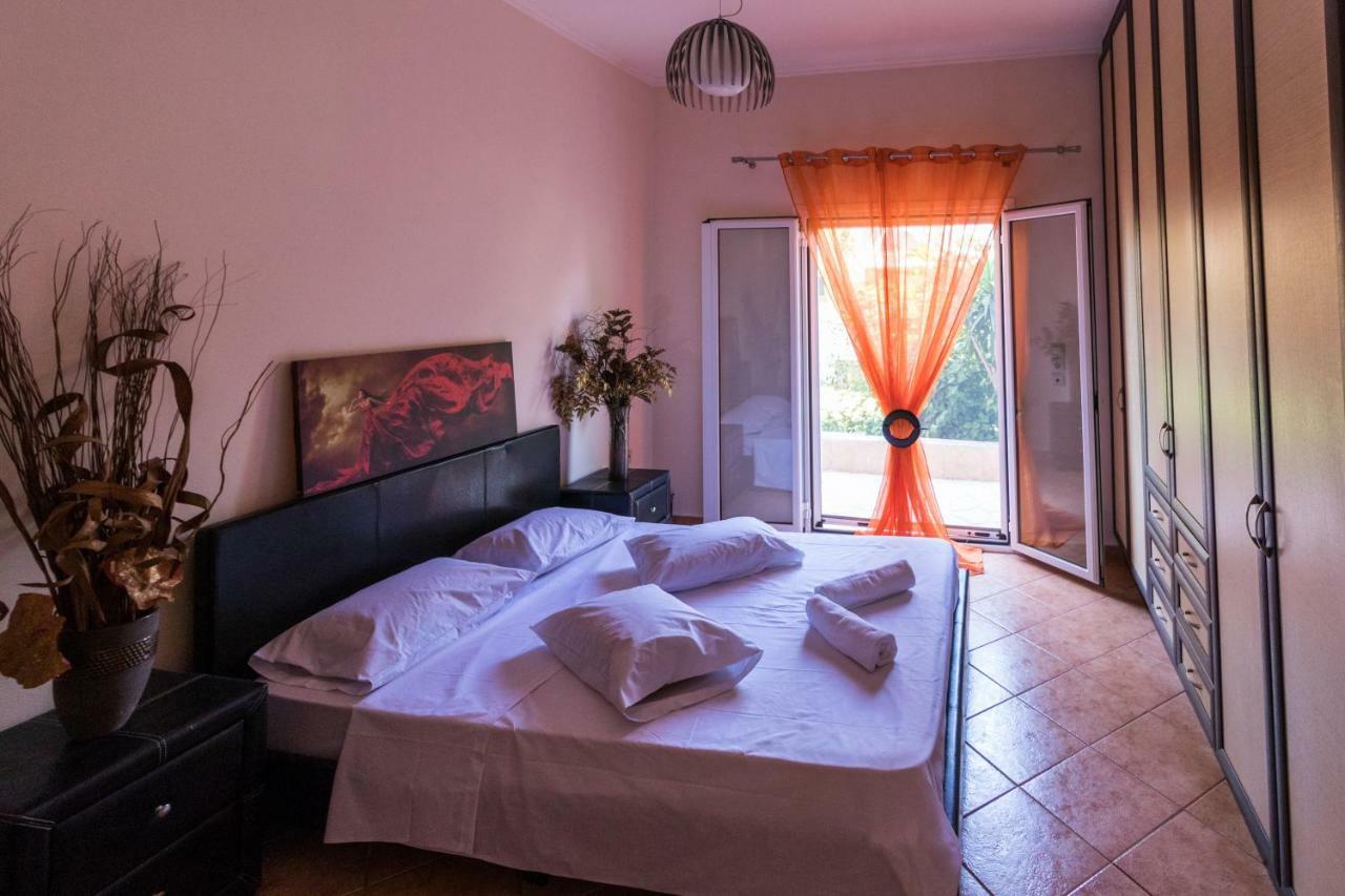 Traditional Fishing Village Apartments Mpoukaris Exterior photo